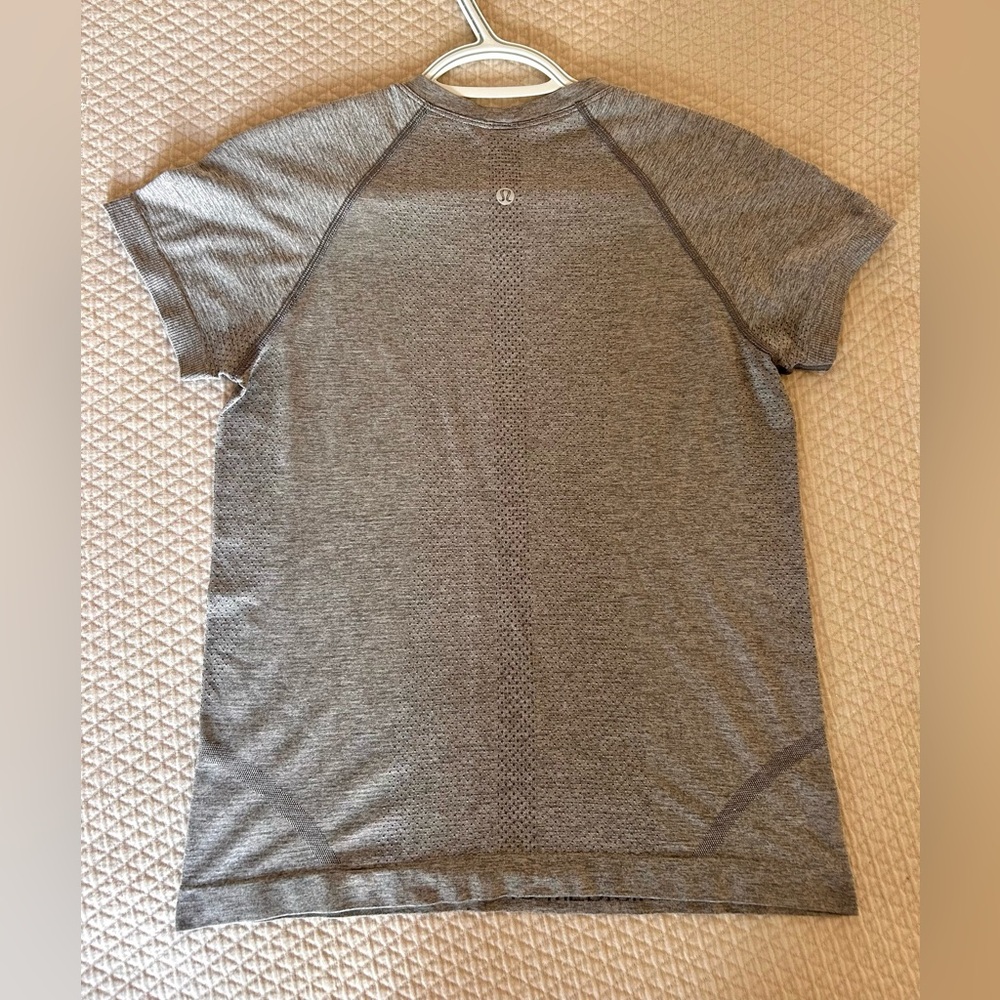 Lulu Swiftly Tech Top